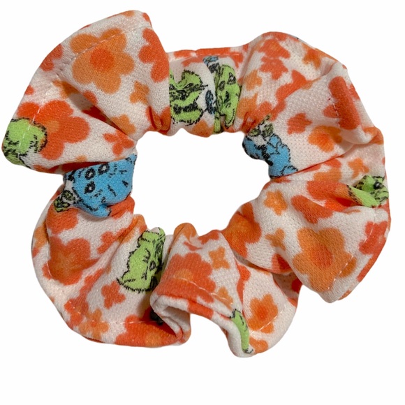 Handmade Scrunchies 4 Pieces Mixed Fabrics Mixed Color - Picture 8 of 11